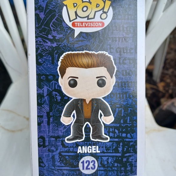 New In Box Angel From Buffy the Vampire Slayer Funco Pop With Protector Box - Picture 3 of 7